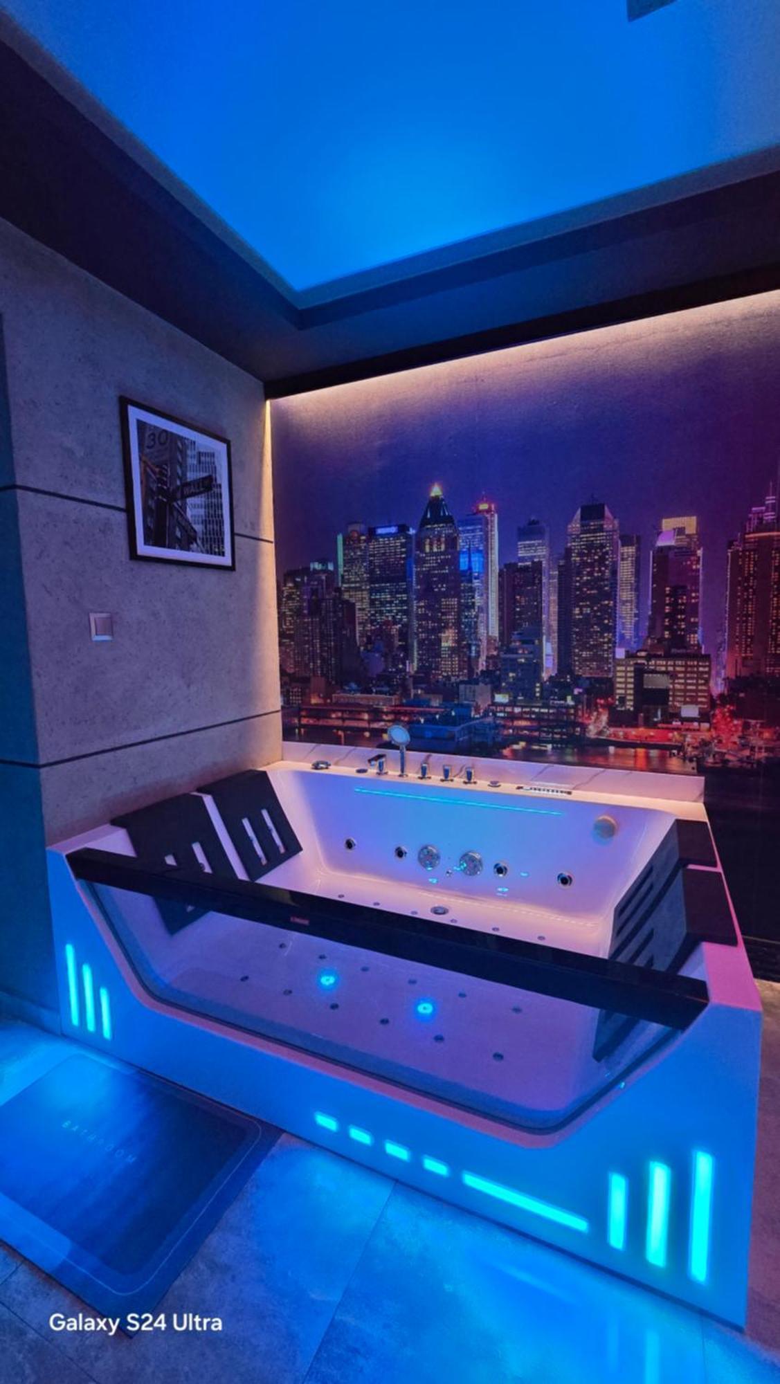 Apartament Manhattan Ełk Buitenkant foto